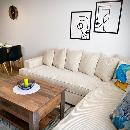 Colourful Apartment For 4 Guests And Free Parking Stara Zagora Eksteriør billede