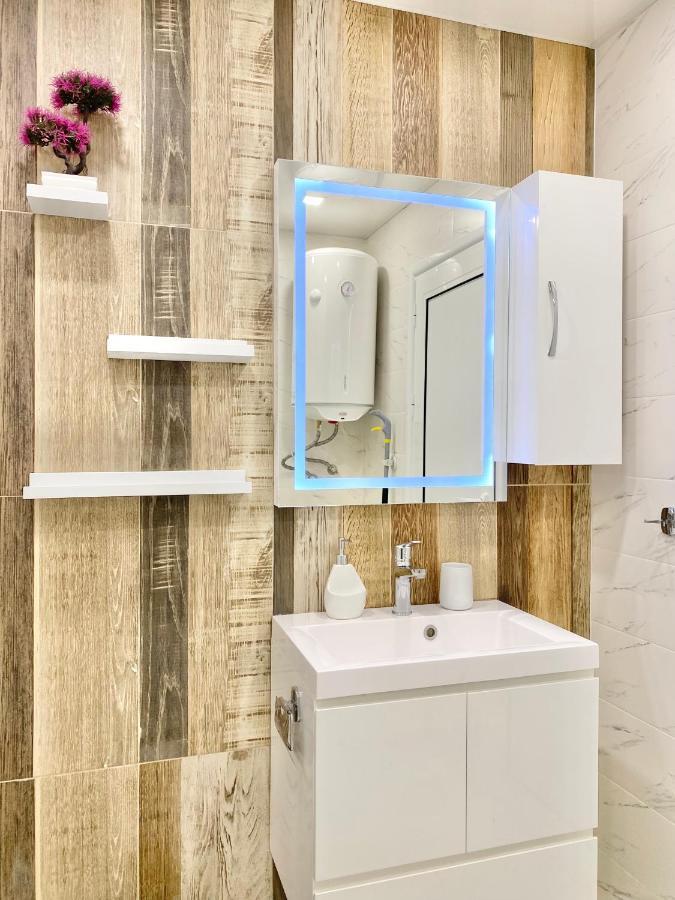 Colourful Apartment For 4 Guests And Free Parking Stara Zagora Eksteriør billede